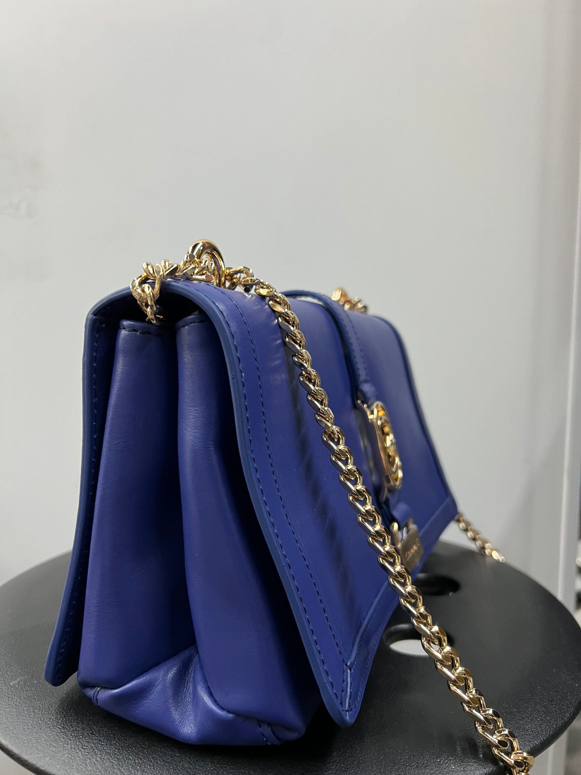 BORSA LA CARRIE BLU IN PELLE